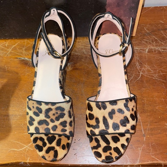 New without box Jcrew leopard print calf hair platform sandals sz 7.5